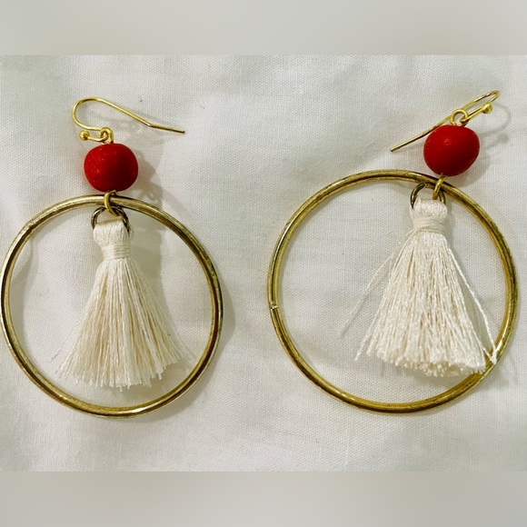 Young Living Drops of Joy Diffuser Earrings - Picture 3 of 6